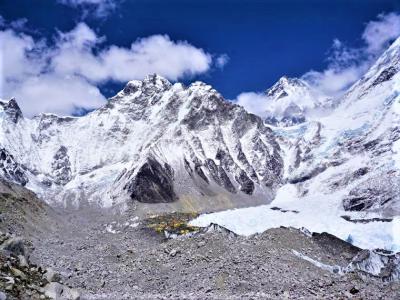 Between Gorakshep to Everest Base Camp