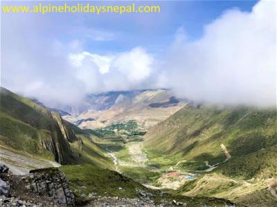 Trail Down to Muktinath from Thorung La Pass